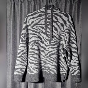 Zara Gray Zebra Print Women's Sweater Sz XS/S